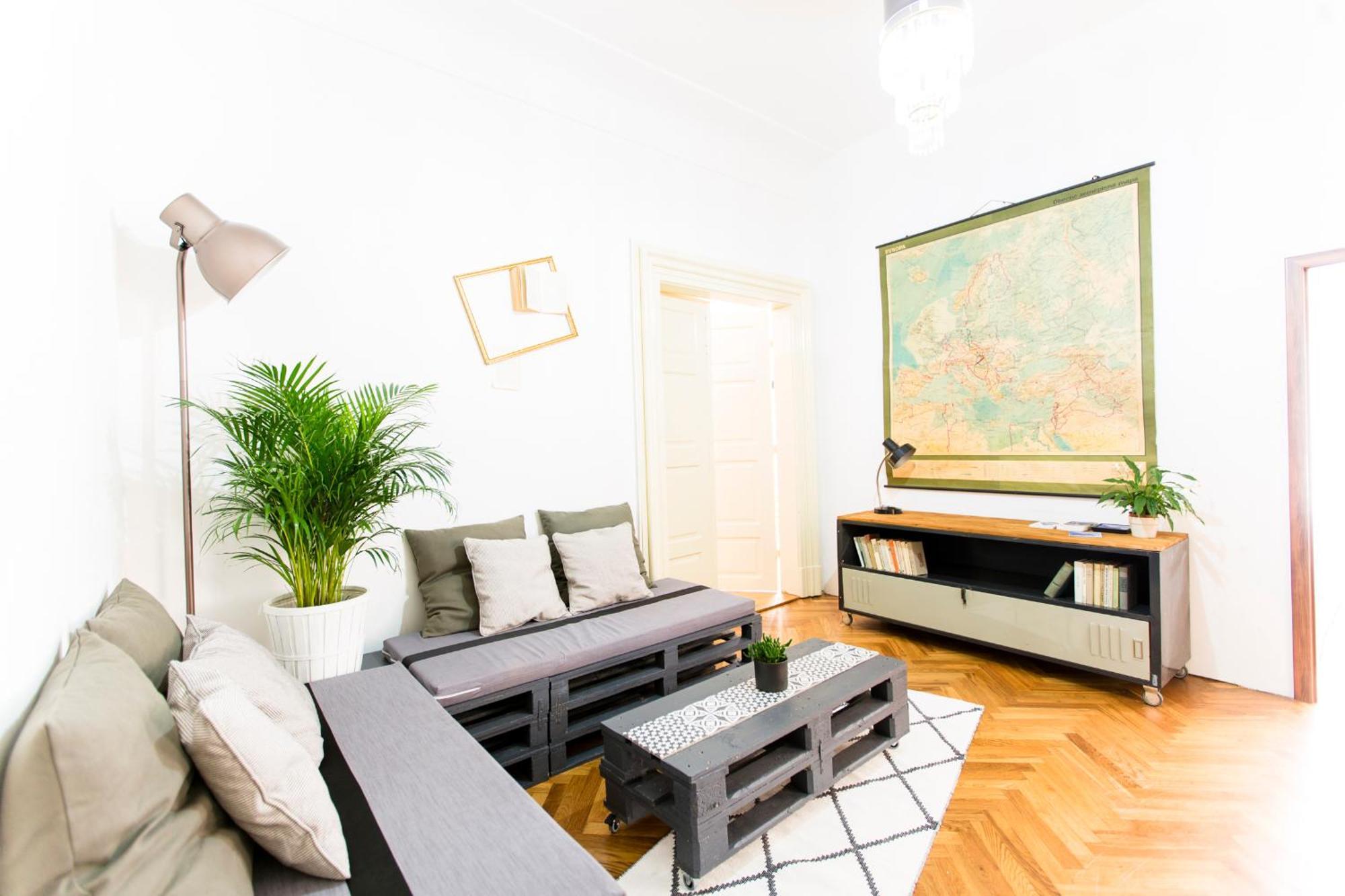 Friday Songs Appartement Praag Buitenkant foto
