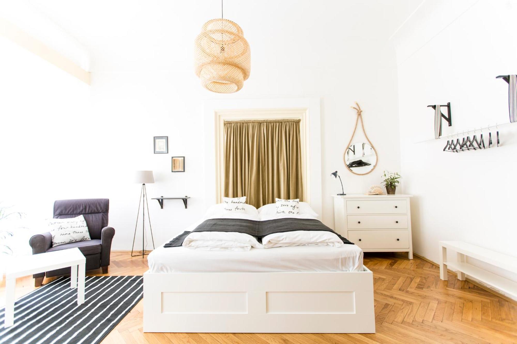 Friday Songs Appartement Praag Buitenkant foto