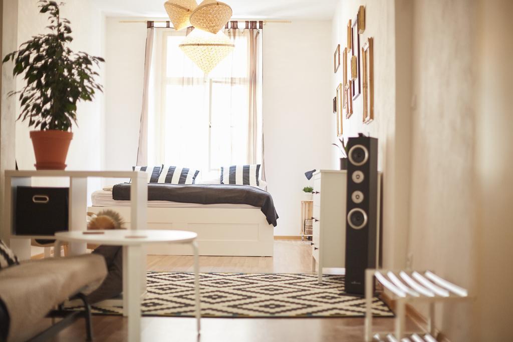 Friday Songs Appartement Praag Buitenkant foto