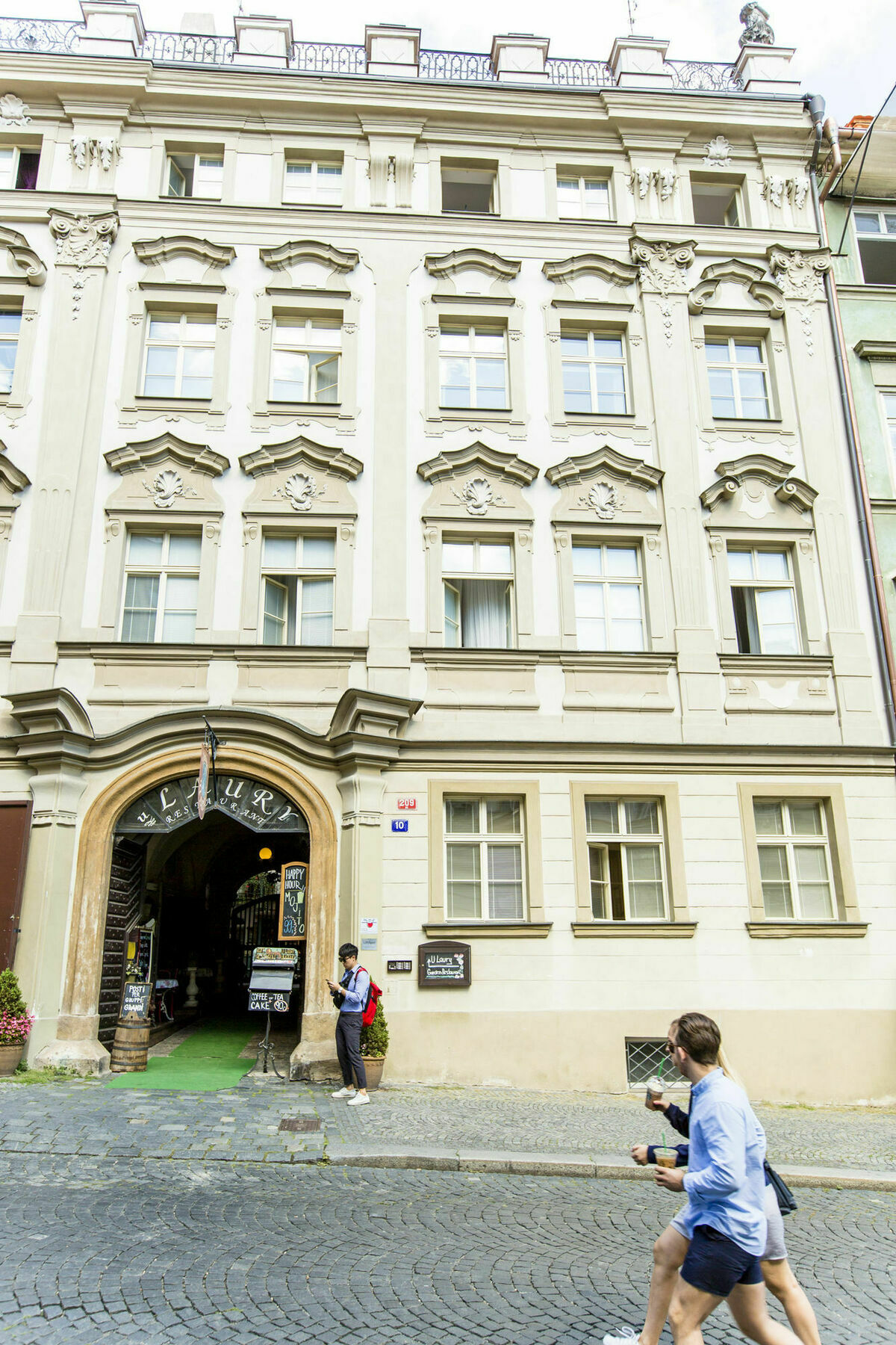 Friday Songs Appartement Praag Buitenkant foto